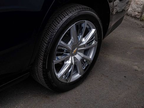 Used 2023 Chevrolet Tahoe High Country RWD image 8