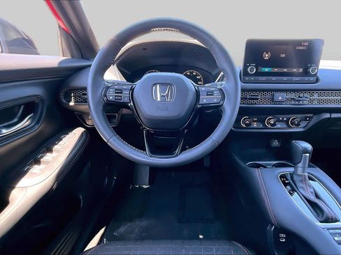 Used 2024 Honda HR-V Sport image 5