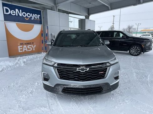 Certified 2023 Chevrolet Traverse RS w/ LPO, Floor Liner Package image 2