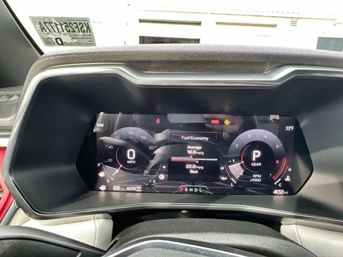 Used 2025 GMC Canyon AT4 w/ AT4X Package image 17