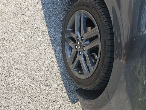 Used 2020 Kia Forte GT-Line w/ GT-Line Premium Package image 13