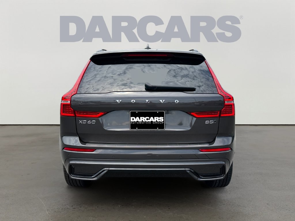 Certified 2024 Volvo XC60 B5 Plus w/ Protection Package Premier AWD/4WD image 6