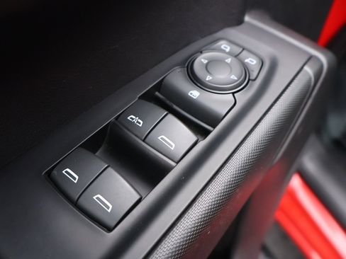 Used 2019 Chevrolet Silverado 1500 Custom w/ Infotainment Package image 7