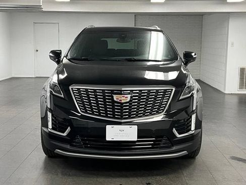 Certified 2024 Cadillac XT5 Premium Luxury FWD image 8