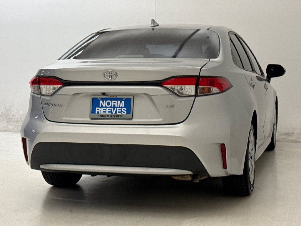 Used 2021 Toyota Corolla LE FWD image 9