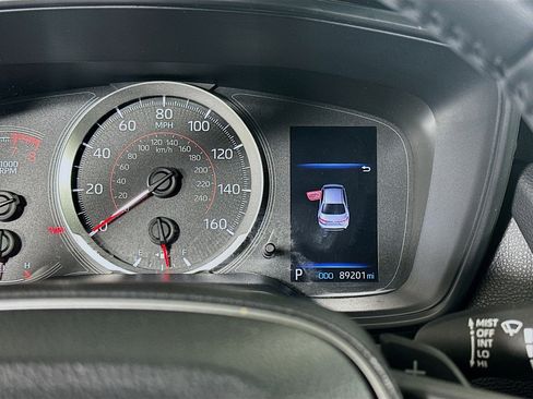 Used 2022 Toyota Corolla SE FWD image 18