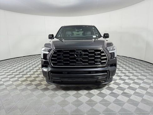 Used 2025 Toyota Sequoia Platinum image 5