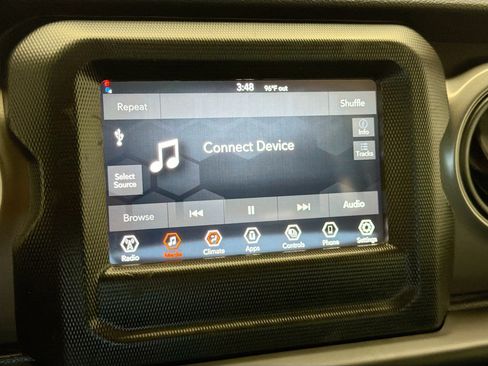 Used 2023 Jeep Wrangler Unlimited Sport AWD/4WD image 9