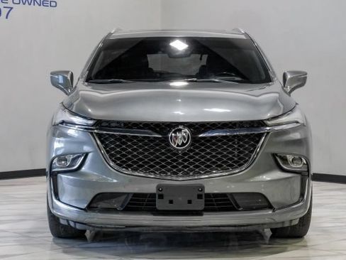 Used 2022 Buick Enclave Avenir w/ Trailering Package, 5000 lbs. FWD image 8