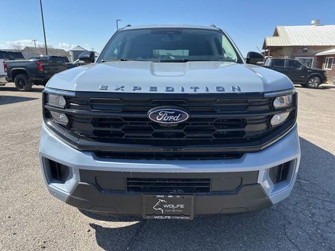 New 2026 Ford Expedition Max Active AWD/4WD image 2