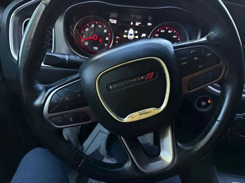 Used 2020 Dodge Charger SXT w/ Leather Interior Group image 37