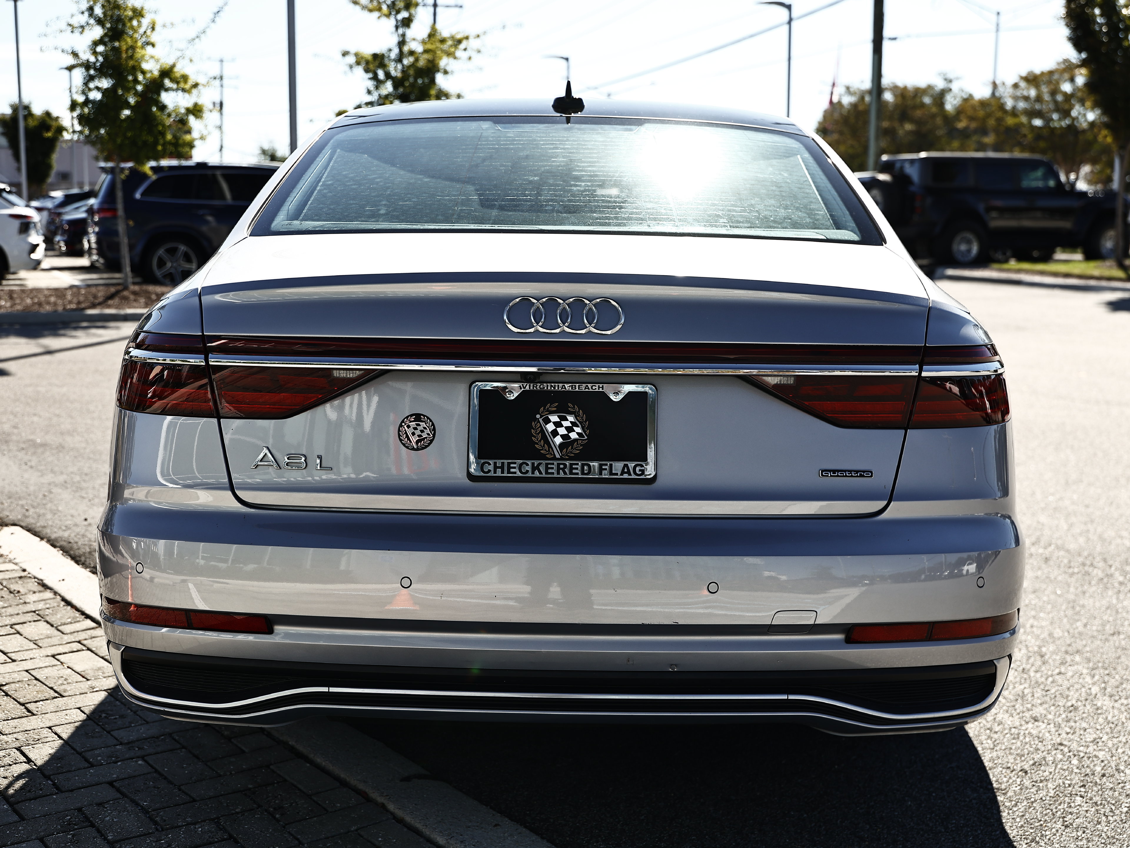 Used 2023 Audi A8 L 3.0T w/ Comfort Plus Package AWD/4WD image 9