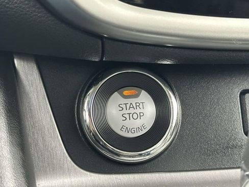 Used 2024 Nissan Murano SV w/ SV Midnight Edition Package image 20