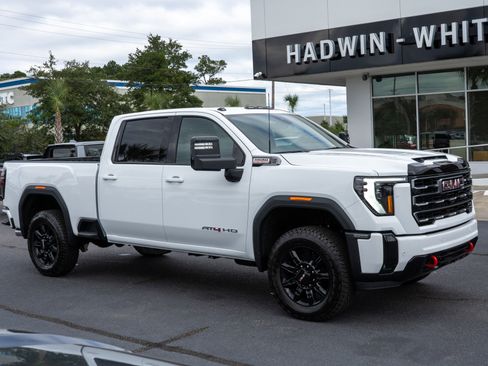 New 2026 GMC Sierra 2500 AT4 image 1