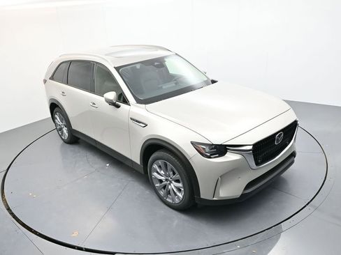 New 2026 MAZDA CX-90 3.3 Turbo w/ Preferred Package AWD/4WD image 9