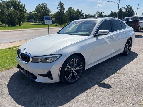 Used 2020 BMW 330i Sedan image 3