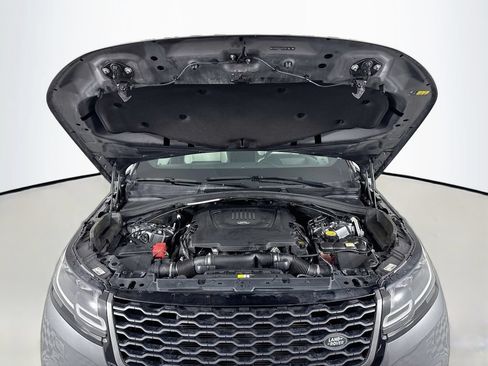 Used 2018 Land Rover Range Rover Velar AWD/4WD image 33