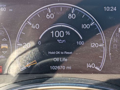 Used 2017 Jeep Grand Cherokee Limited w/ Luxury Group II image 16