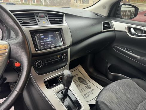 Used 2015 Nissan Sentra SV image 15