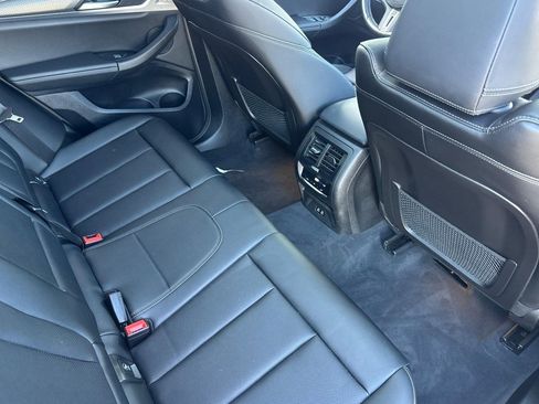 Used 2024 BMW X3 M40i w/ Premium Package image 30