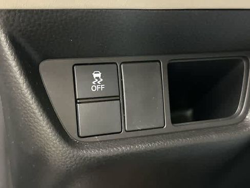 Used 2024 Honda HR-V LX image 19