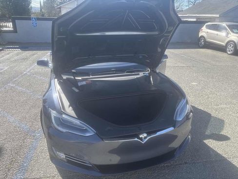 Used 2016 Tesla Model S 75 image 28