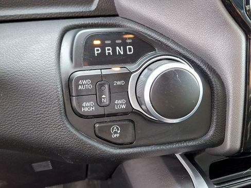 Used 2023 RAM 1500 Big Horn AWD/4WD image 12