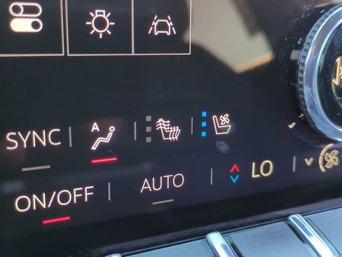 New 2026 GMC Terrain AT4 w/ Convenience Package III AWD/4WD image 23
