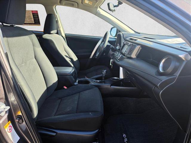 Used 2014 Toyota RAV4 LE AWD/4WD image 9