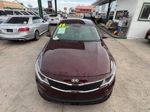 Used 2016 Kia Optima LX w/ Technology Package FWD image 21
