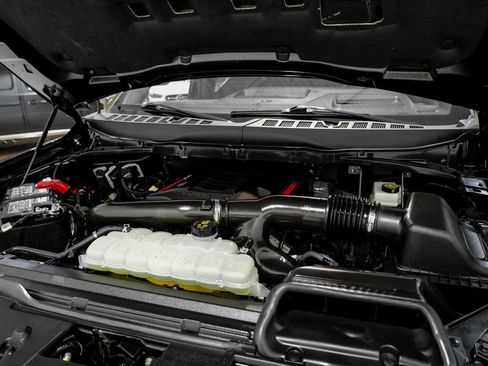 Used 2025 Ford F150 Raptor image 40