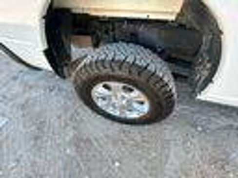 Used 2023 RAM 2500 Big Horn w/ Cold Weather Group AWD/4WD image 8
