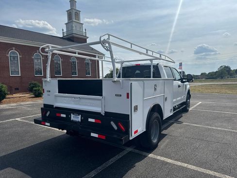 Used 2019 Ford F350 XLT AWD/4WD image 5