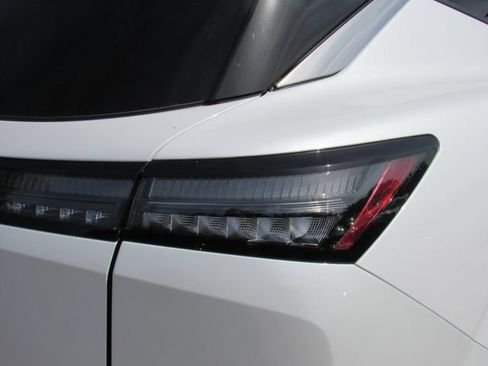 New 2026 Nissan Murano SL AWD/4WD image 13