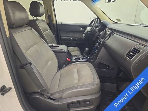 Used 2016 Ford Flex Limited w/ Equipment Group 301A FWD image 10