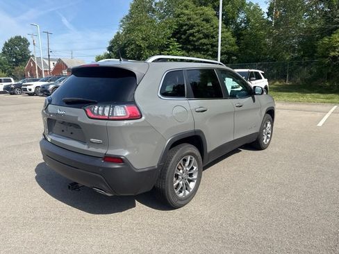 Used 2021 Jeep Cherokee Latitude Lux w/ Sun & Sound Group AWD/4WD image 14