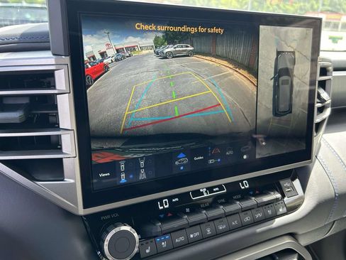 New 2026 Toyota Sequoia Platinum w/ TRD Off-Road Package AWD/4WD image 28