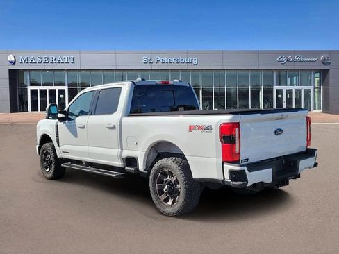 Used 2023 Ford F350 Lariat w/ Lariat Ultimate Package AWD/4WD image 3