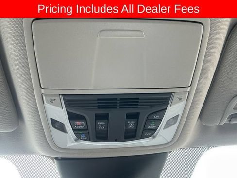 Used 2024 Acura MDX SH-AWD w/ Advance Package image 19