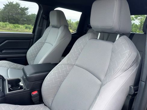 Used 2026 Toyota Tacoma SR5 AWD/4WD image 18