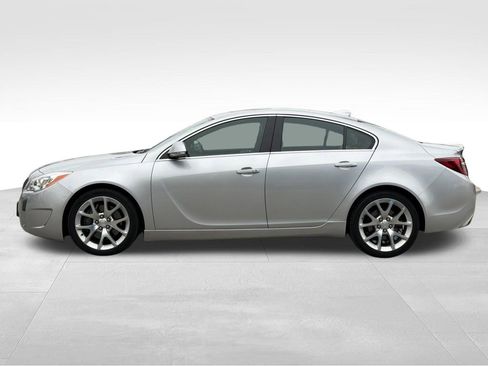 Used 2017 Buick Regal GS w/ Driver Confidence Package #2 image 2