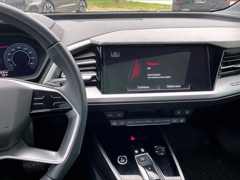 Used 2023 Audi Q4 e-tron Premium Plus w/ Premium Plus RWD image 6