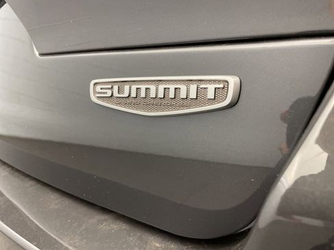 New 2025 Jeep Grand Cherokee L Summit image 6