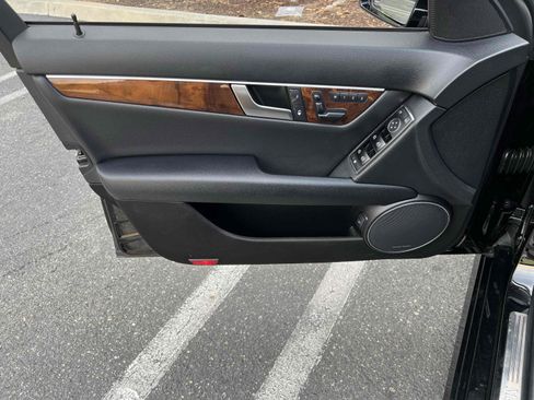 Used 2012 Mercedes-Benz C 250 Sedan image 55