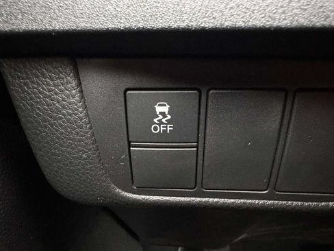 Used 2024 Honda CR-V EX image 17