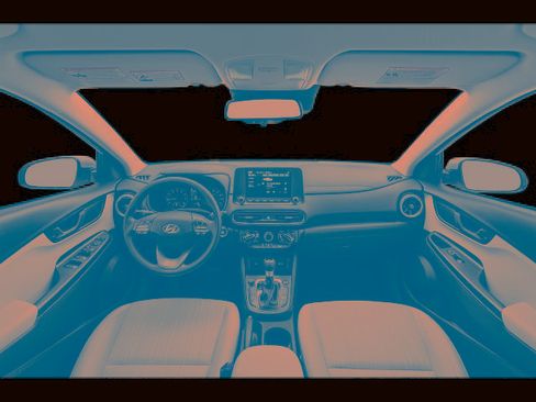 Used 2023 Hyundai Kona SEL w/ Convenience Package FWD image 5