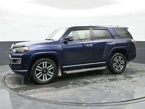 Used 2014 Toyota 4Runner Limited image 4