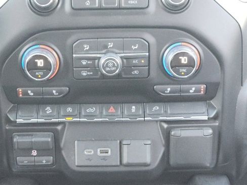 Used 2019 Chevrolet Silverado 1500 LT Trail Boss image 29