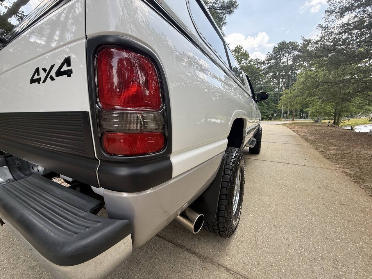 Used 1998 Dodge Ram 2500 Truck 4x4 Regular Cab image 4