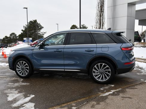 Used 2024 Lincoln Corsair Reserve w/ Towing Package image 3